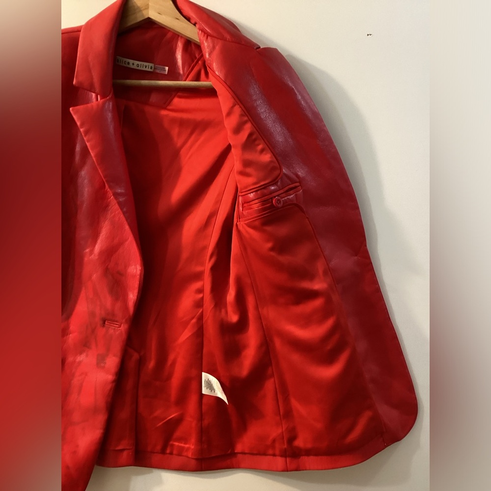 Alice + Olivia Red Macey Faux Leather Blazer Size 8 - Picture 15 of 16